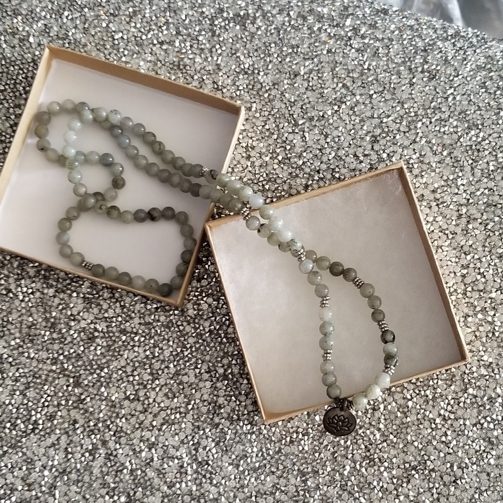 Labradorite Mala Bead Necklace - Picture 3 of 4